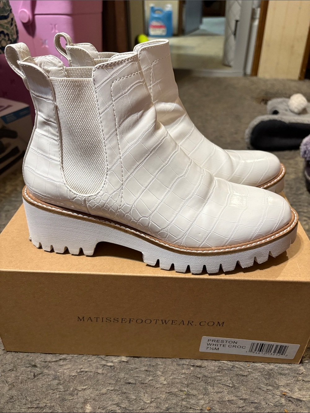 Matisse White Croc-Embossed Chelsea Lug Boot